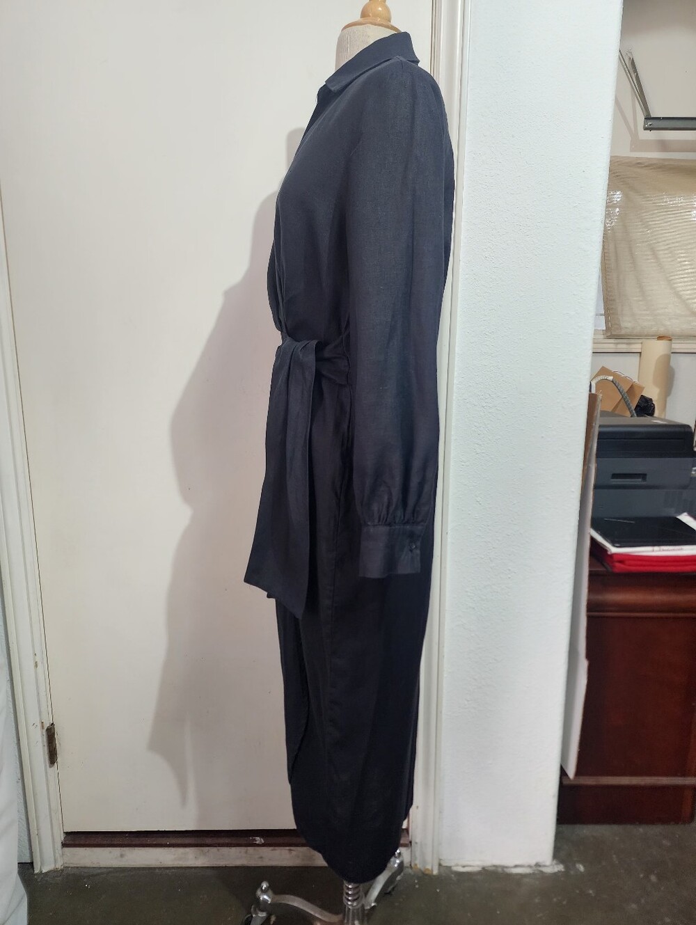Magaschoni Black Linen Wrap Long Dress Tie Waist Long Sleeve Size 10 - Picture 4 of 12